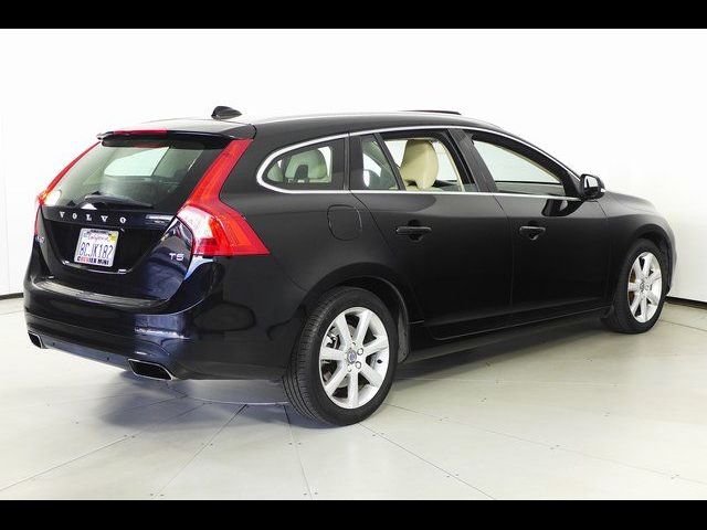 2016 Volvo V60 T5 Drive-E Premier