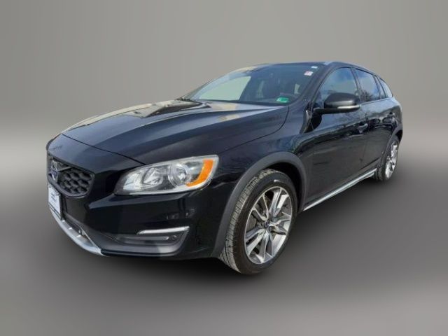 2016 Volvo V60 Cross Country T5