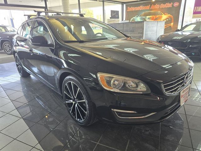 2016 Volvo V60 T5 Drive-E Premier