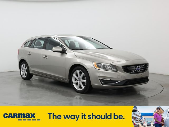 2016 Volvo V60 T5 Drive-E Platinum