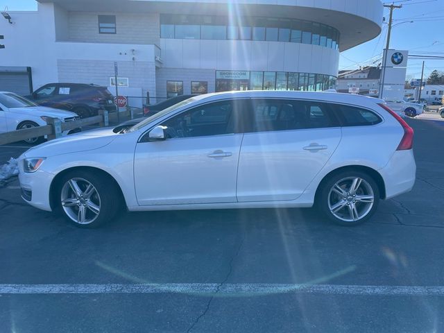 2016 Volvo V60 T5 Platinum