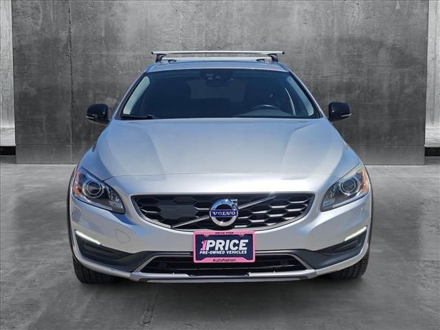 2016 Volvo V60 Cross Country T5 Platinum