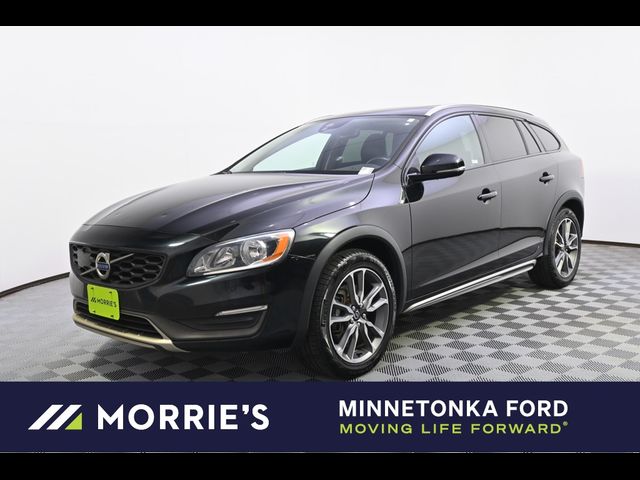 2016 Volvo V60 Cross Country T5