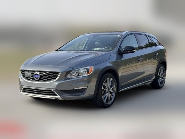 2016 Volvo V60 Cross Country T5