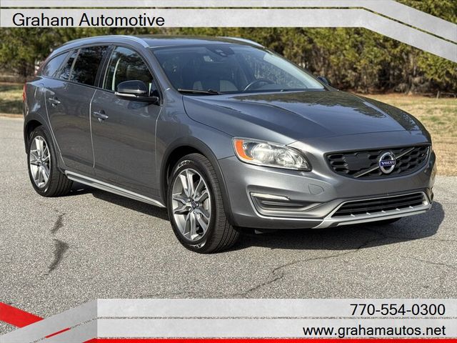 2016 Volvo V60 Cross Country T5