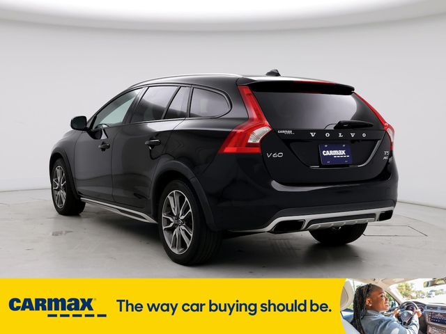 2016 Volvo V60 Cross Country T5