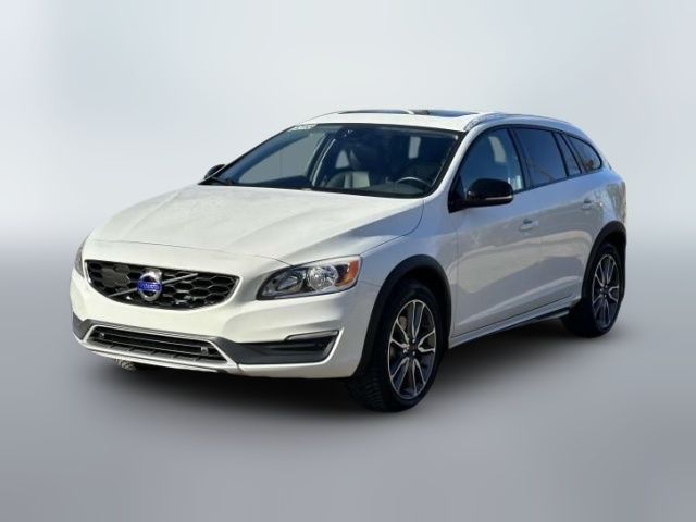 2016 Volvo V60 Cross Country T5