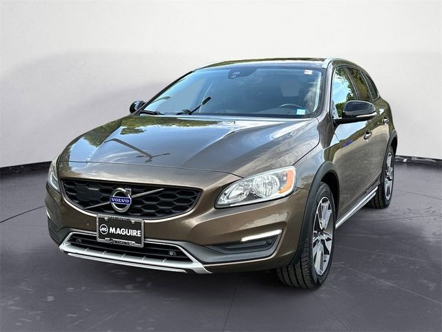 2016 Volvo V60 Cross Country T5