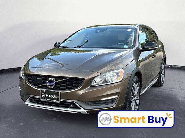 2016 Volvo V60 Cross Country T5