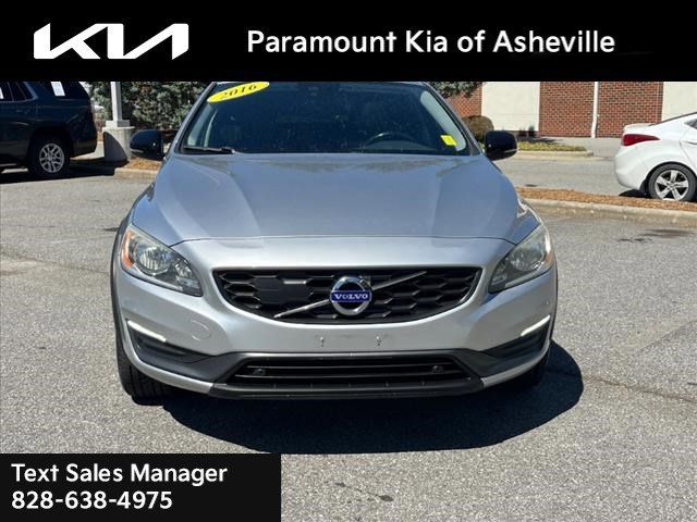 2016 Volvo V60 Cross Country T5