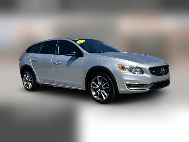 2016 Volvo V60 Cross Country T5