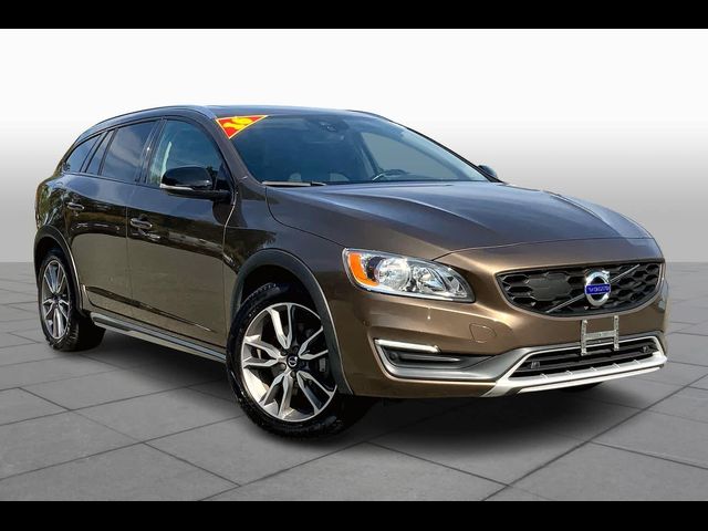 2016 Volvo V60 Cross Country T5