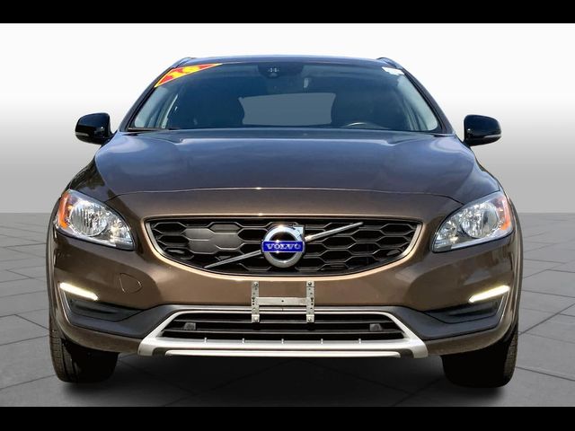 2016 Volvo V60 Cross Country T5