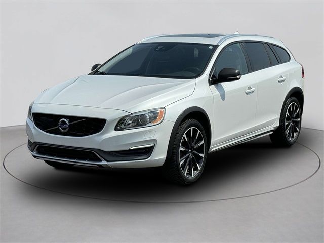 2016 Volvo V60 Cross Country T5 Platinum