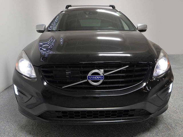 2016 Volvo XC60 T6 R-Design Platinum