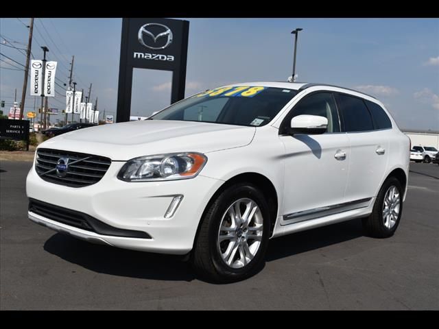 2016 Volvo XC60 T5 Drive-E Premier