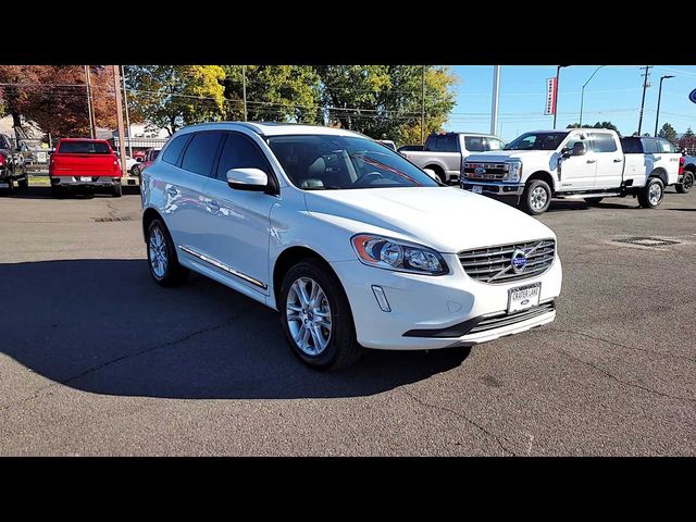 2016 Volvo XC60 T5 Drive-E Premier