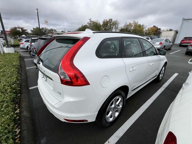 2016 Volvo XC60 T5 Drive-E