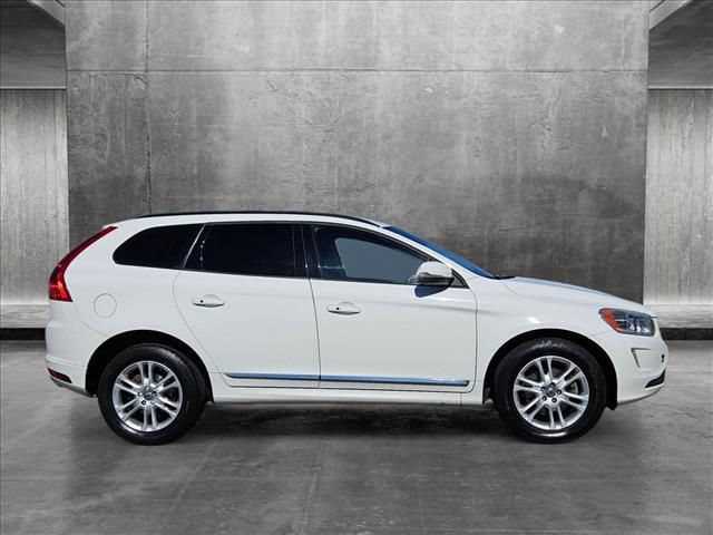 2016 Volvo XC60 T5 Drive-E