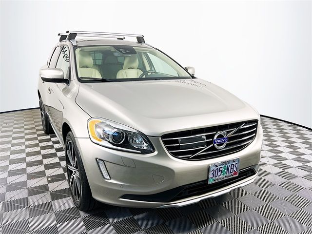 2016 Volvo XC60 T5 Drive-E Platinum