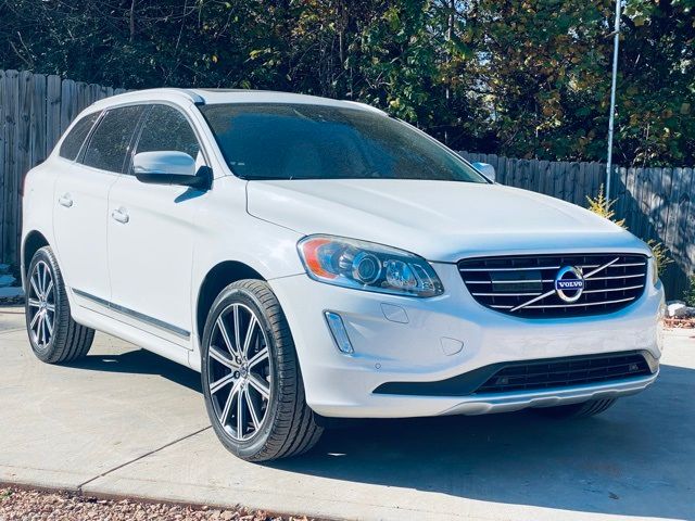 2016 Volvo XC60 T5 Drive-E Platinum