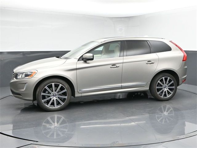 2016 Volvo XC60 T5 Drive-E Platinum