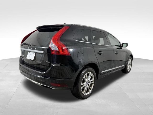 2016 Volvo XC60 T5 Drive-E Platinum