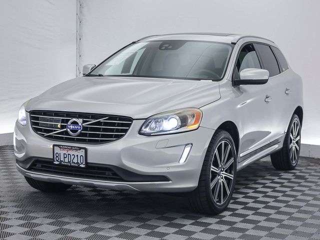 2016 Volvo XC60 T5 Drive-E Platinum