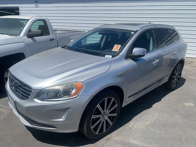 2016 Volvo XC60 T5 Drive-E Platinum