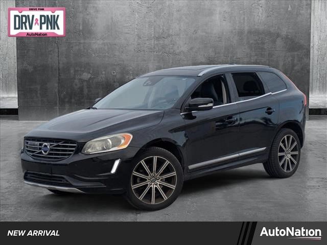 2016 Volvo XC60 T5 Drive-E Platinum