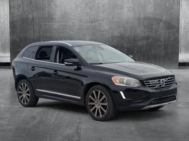 2016 Volvo XC60 T5 Drive-E Platinum