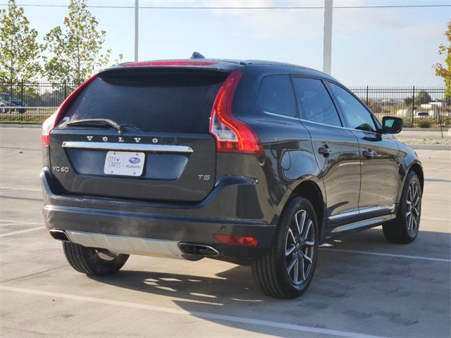 2016 Volvo XC60 T5 Drive-E Premier