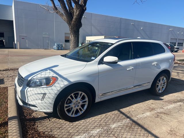 2016 Volvo XC60 T5 Drive-E Premier