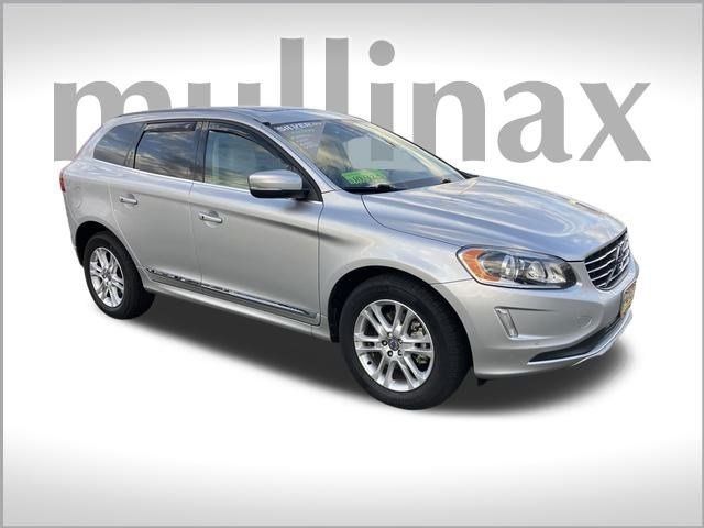 2016 Volvo XC60 T5 Drive-E Premier