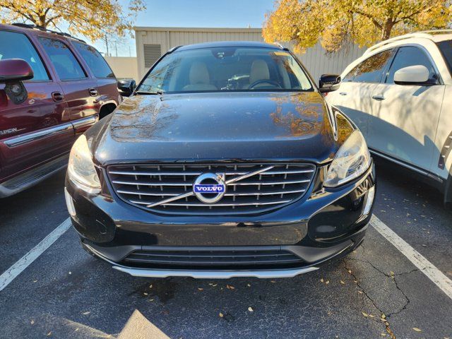 2016 Volvo XC60 T5 Drive-E Premier