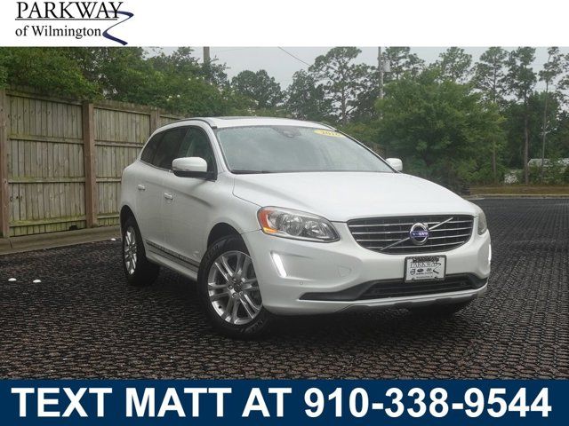 2016 Volvo XC60 T5 Drive-E Premier