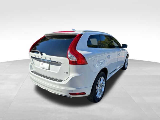 2016 Volvo XC60 T5 Drive-E Premier