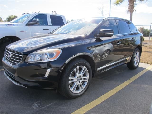 2016 Volvo XC60 T5 Drive-E Premier