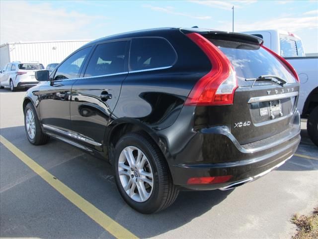 2016 Volvo XC60 T5 Drive-E Premier