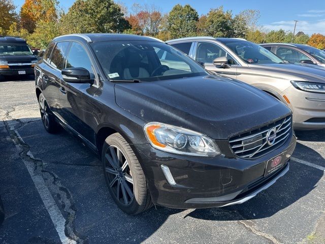 2016 Volvo XC60 T5 Platinum