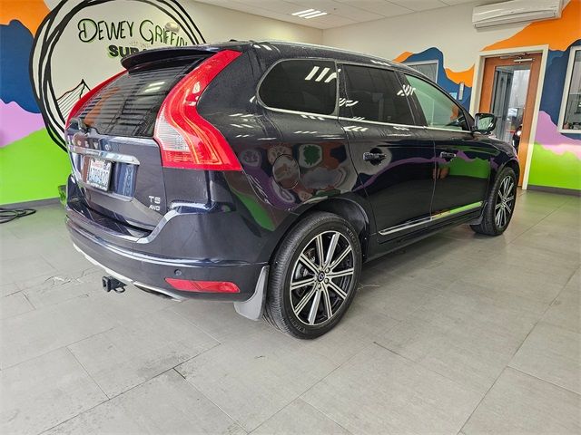 2016 Volvo XC60 T5 Platinum