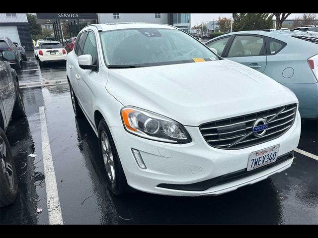 2016 Volvo XC60 T5 Platinum