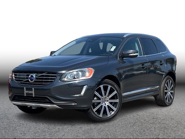 2016 Volvo XC60 T5 Drive-E Platinum