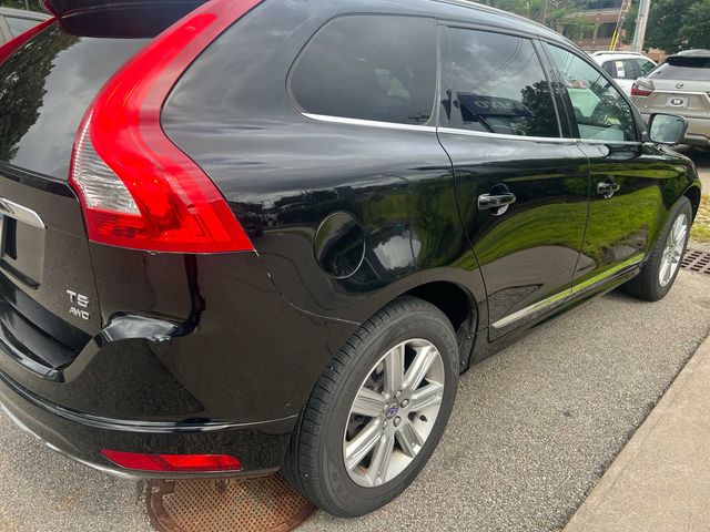 2016 Volvo XC60 T5 Premier