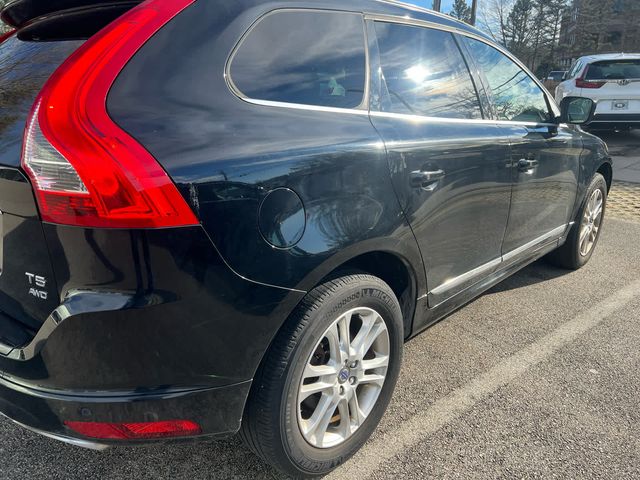 2016 Volvo XC60 T5 Premier