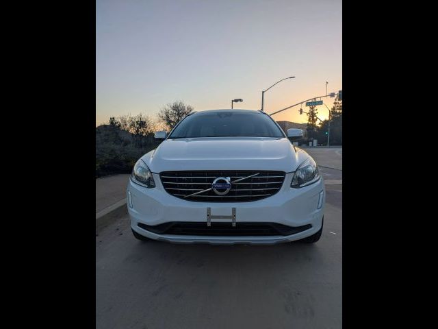 2016 Volvo XC60 T5 Drive-E Premier