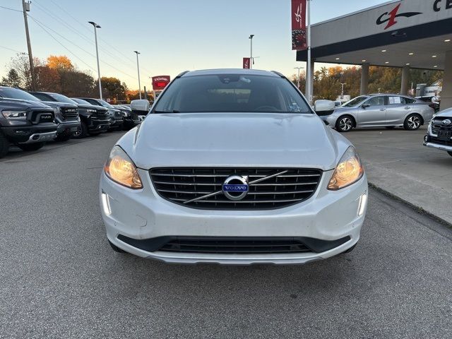 2016 Volvo XC60 T6