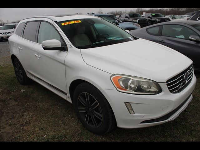 2016 Volvo XC60 T6 Drive-E