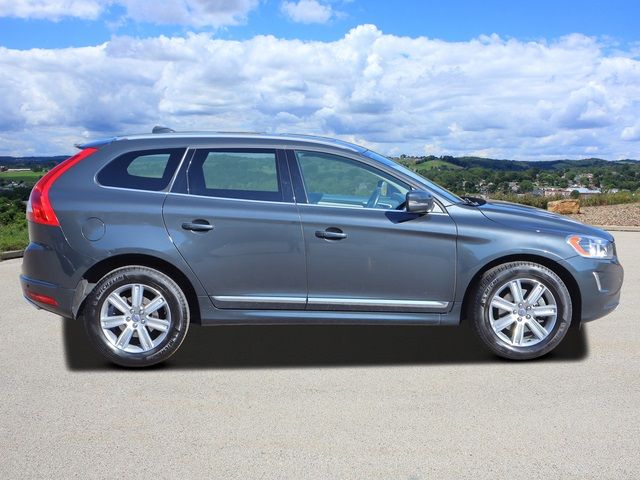 2016 Volvo XC60 T6 Drive-E