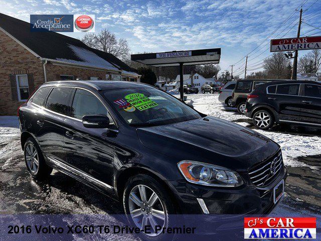 2016 Volvo XC60 T6 Drive-E